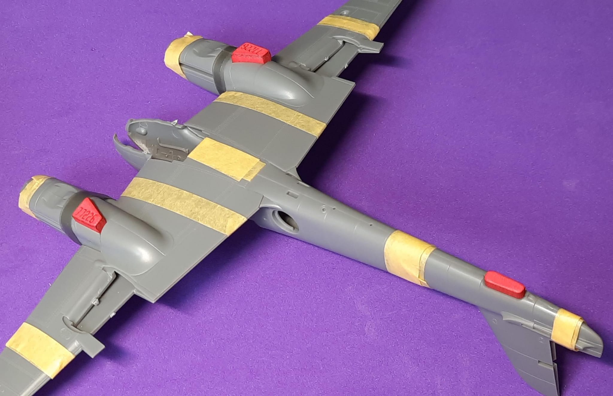 77226 1/72 Me 410 wheel bay plugs (for Airfix)