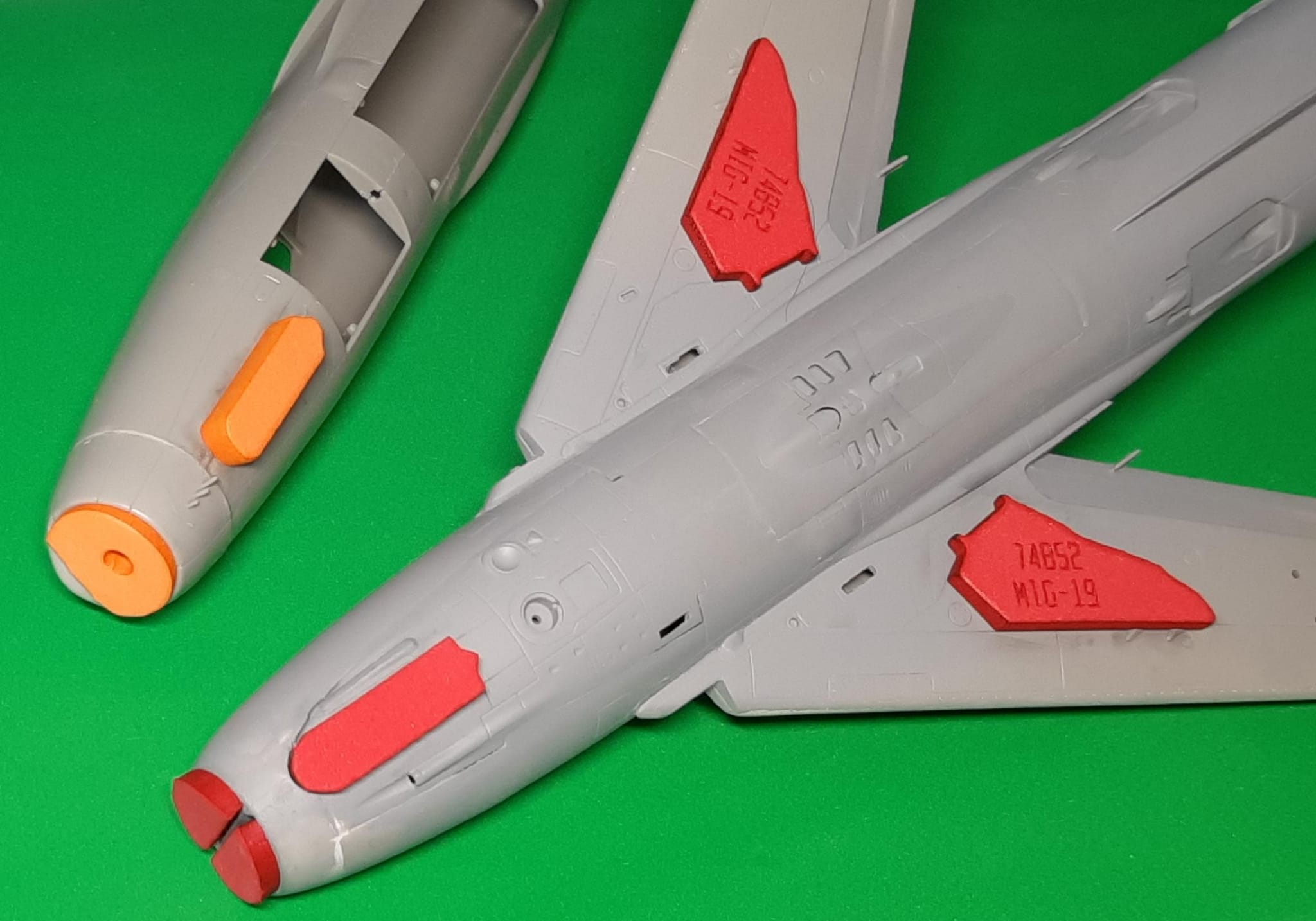 74852 1/48 Mig-19 S/PM wheel bay plugs (for Trumpeter/Eduard)