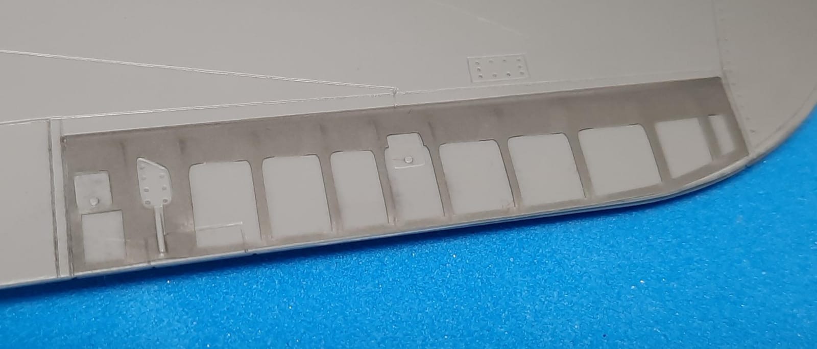 64013 1/48 P-40 masks for control surfaces (for Hasegawa)