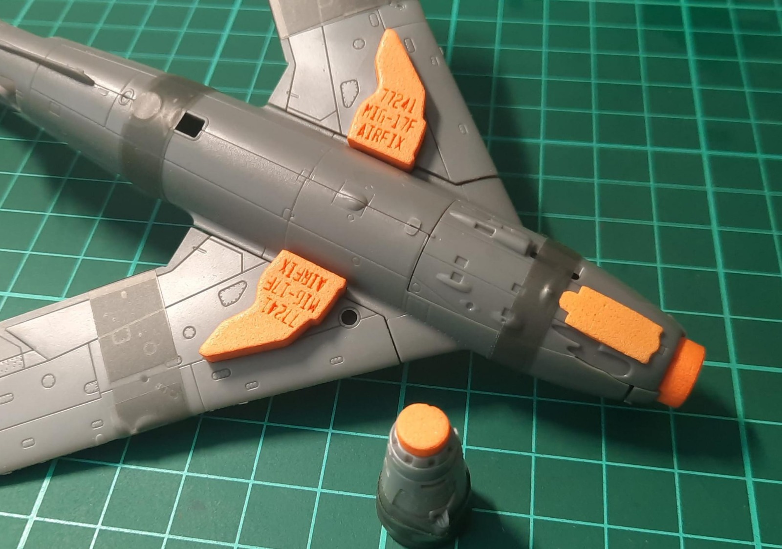 77241 1/72 Mig-17F wheel bay plugs (for Airfix)