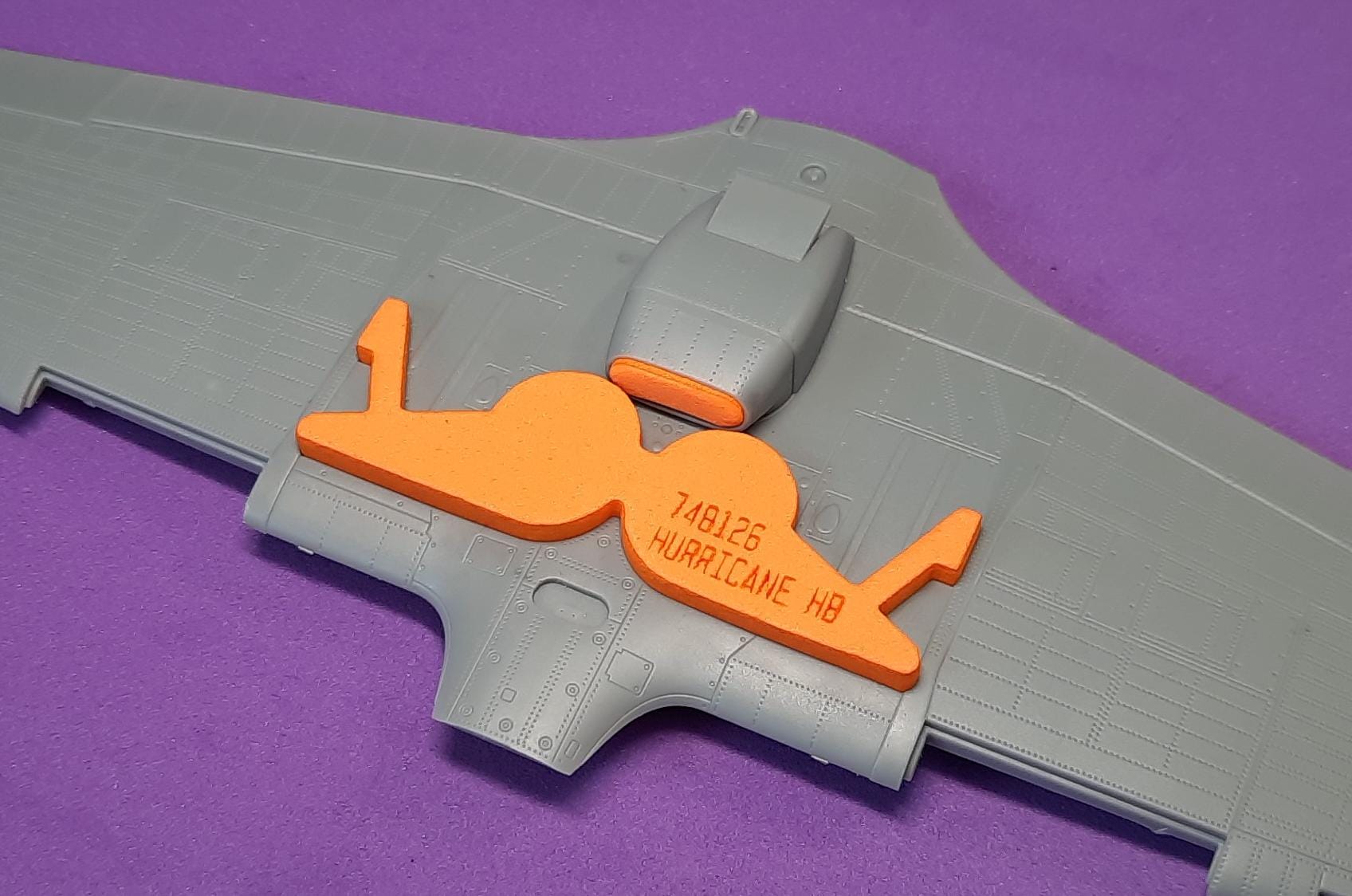 748126 1/48 Hawker Hurricane wheel bay plugs (for Hobby Boss)