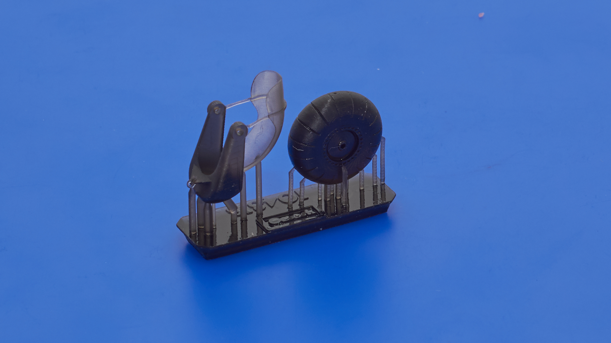 104818 1/48 Ju-88 tail wheel early type 2 3D print (for ICM)