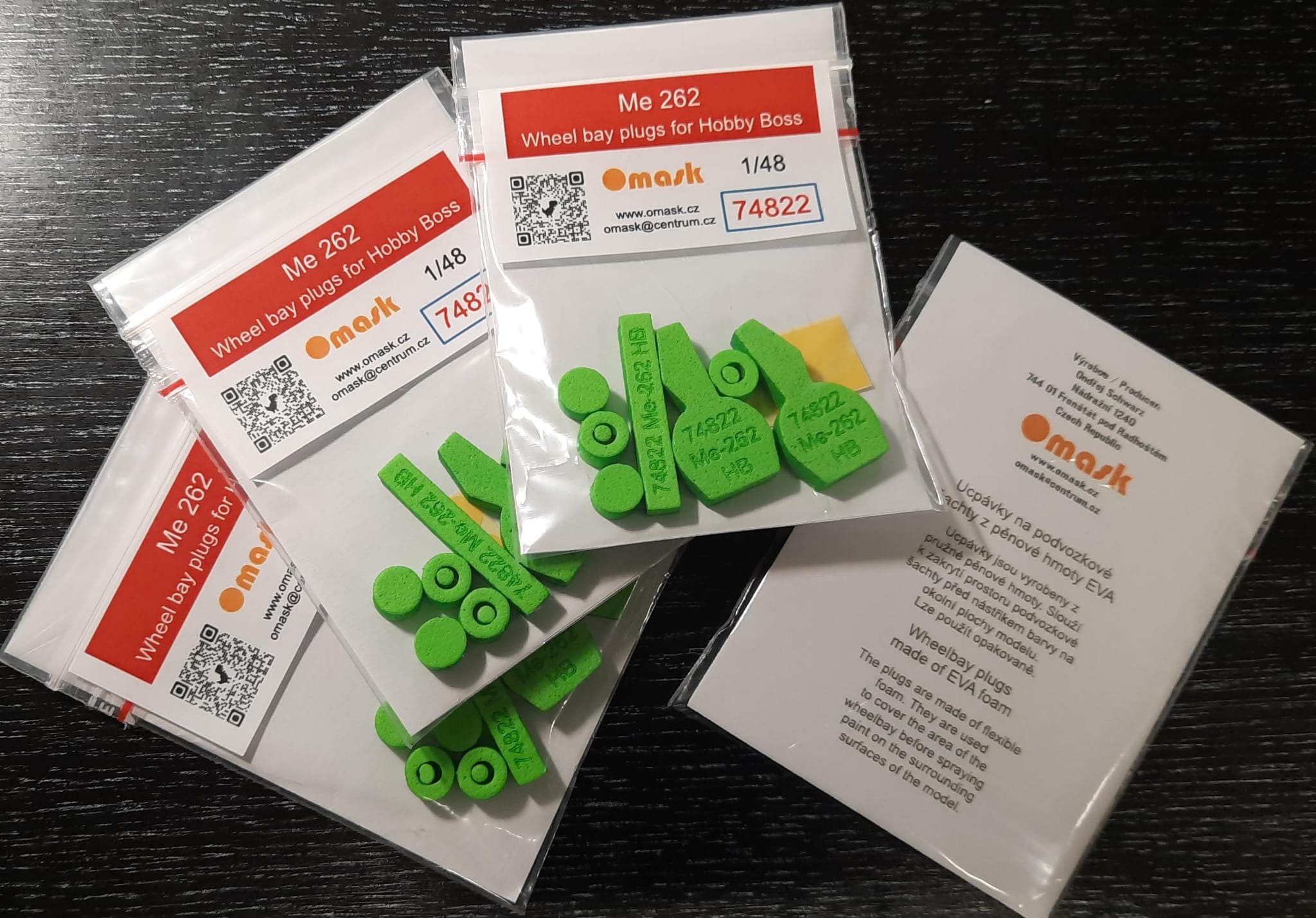 74822 1/48 Me-262 wheel bay plugs (for Hobby Boss)